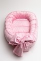 Kokon niemowlęcy XXL velvet z kokardą Jasny pudrowy róż