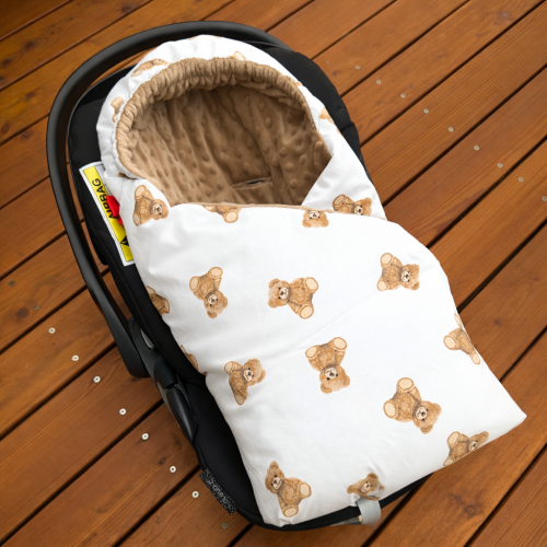 Otulacz do fotelika samochodowego Bajkowe misie i beżowe minky