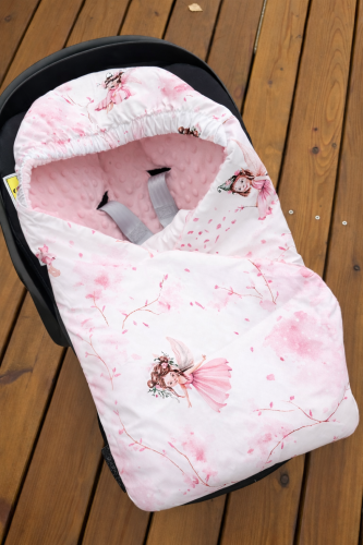 Otulacz do fotelika samochodowego dla niemowląt 0-13 kg Wróżki różowe i jasny róż minky