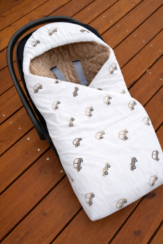 Otulacz do fotelika samochodowego Autka beżowo - brązowe i beżowe minky