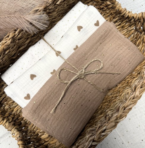 Pieluszki muślinowe Brązowe serduszka 3-pak