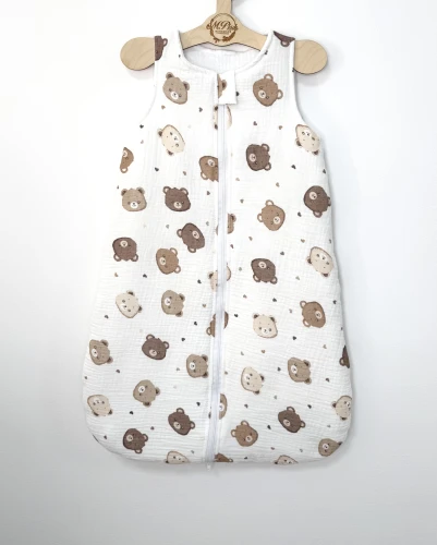  Śpiworek do spania niemowlęcy Muślinowy Misie i serduszka na ecru tle